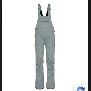 BRAND NEW 686 Black Magic Insulated Snowboard Bib